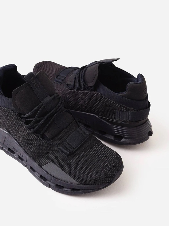 On Running Shoes - ON Cloudnova Womens Sneaker